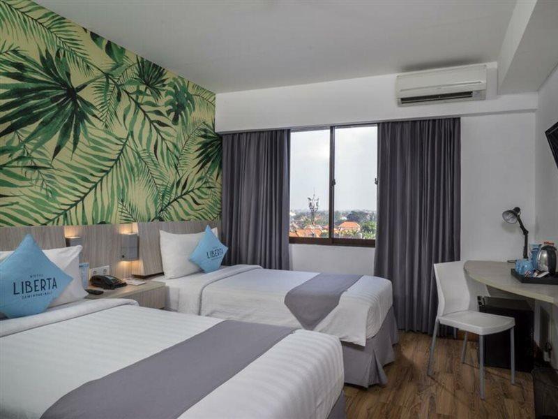 Liberta Seminyak Hotel Exteriör bild