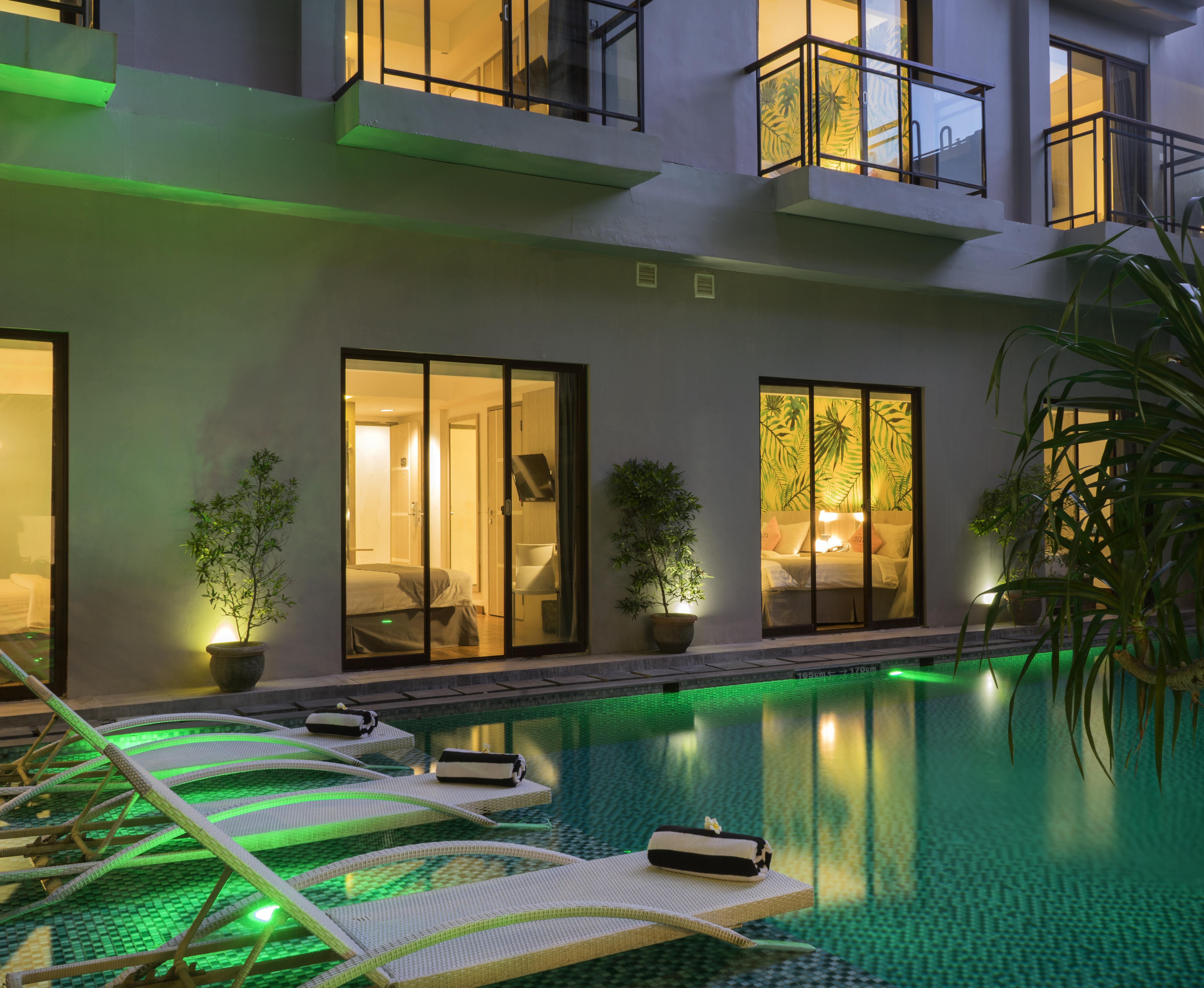 Liberta Seminyak Hotel Exteriör bild