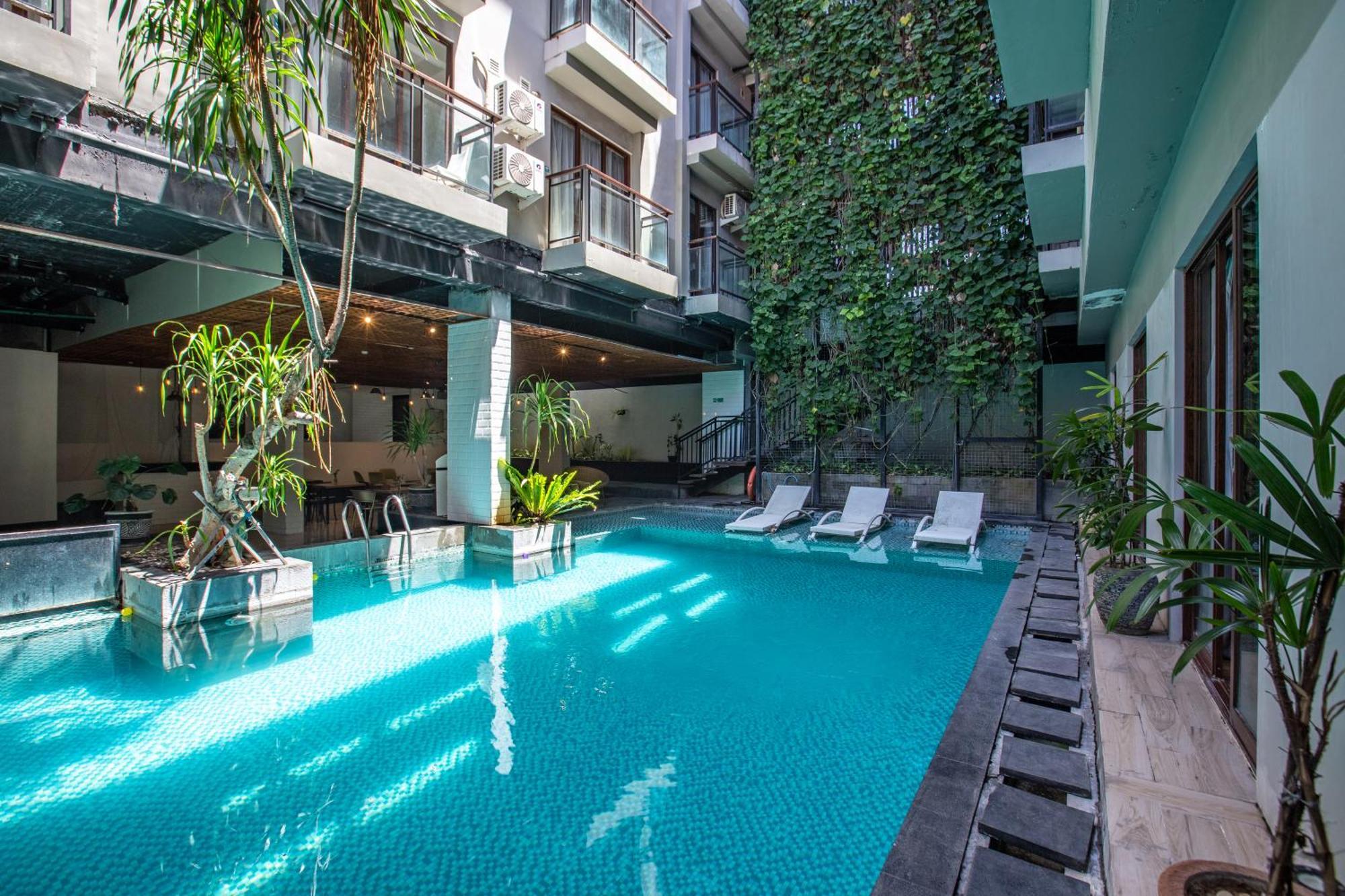 Liberta Seminyak Hotel Exteriör bild
