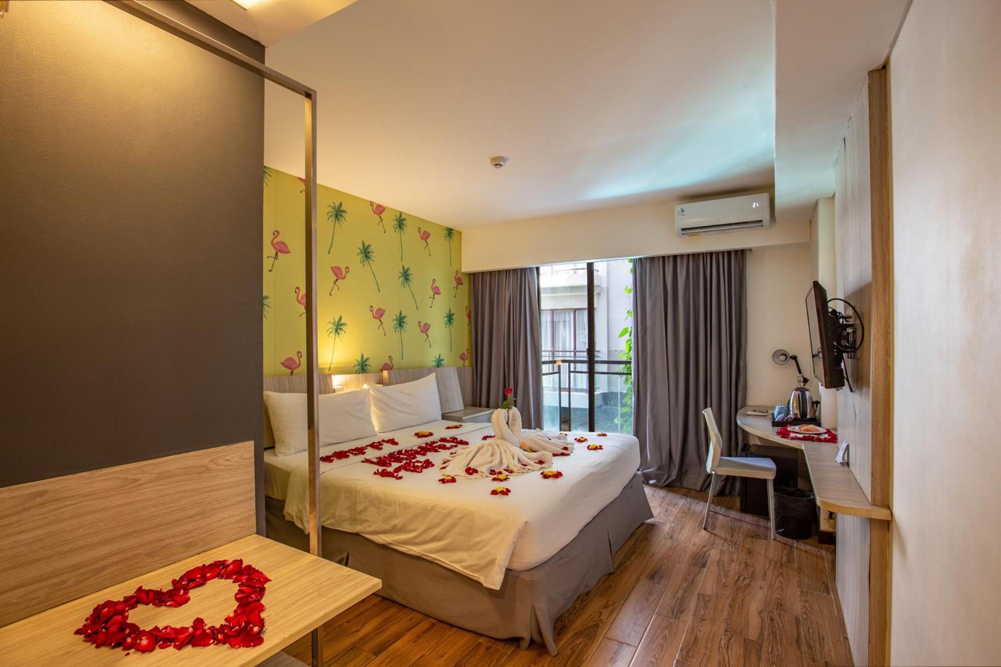 Liberta Seminyak Hotel Exteriör bild