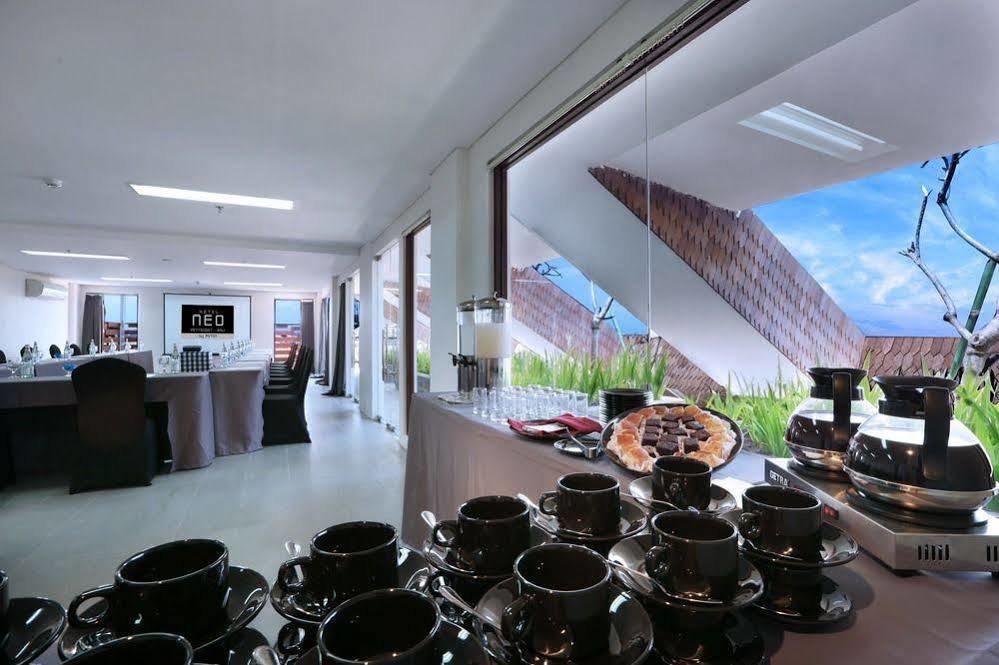 Liberta Seminyak Hotel Exteriör bild