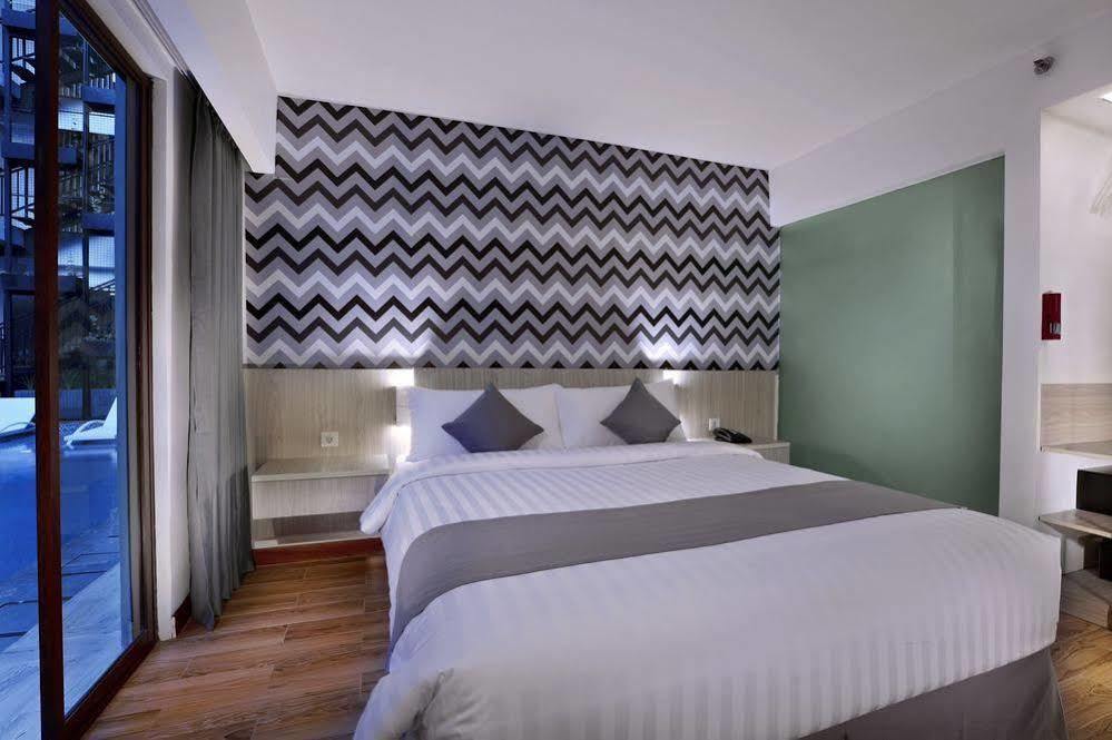 Liberta Seminyak Hotel Exteriör bild