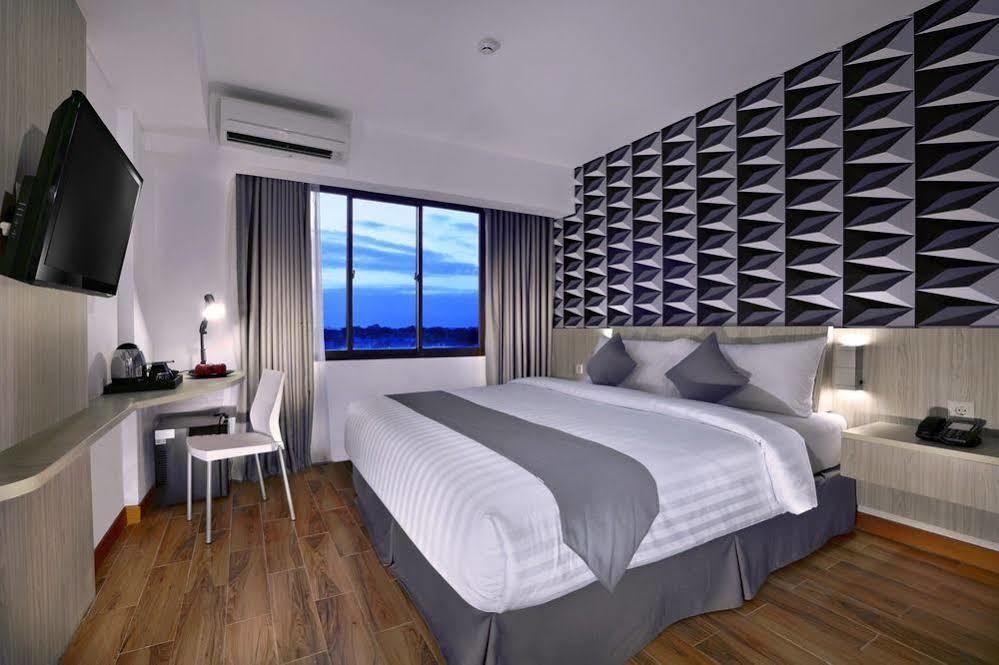 Liberta Seminyak Hotel Exteriör bild