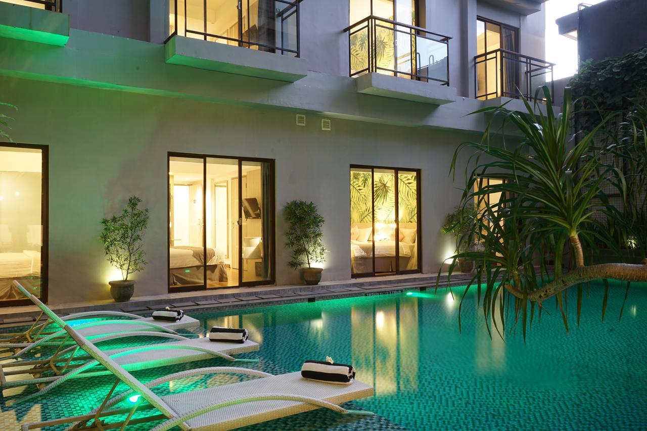 Liberta Seminyak Hotel Exteriör bild