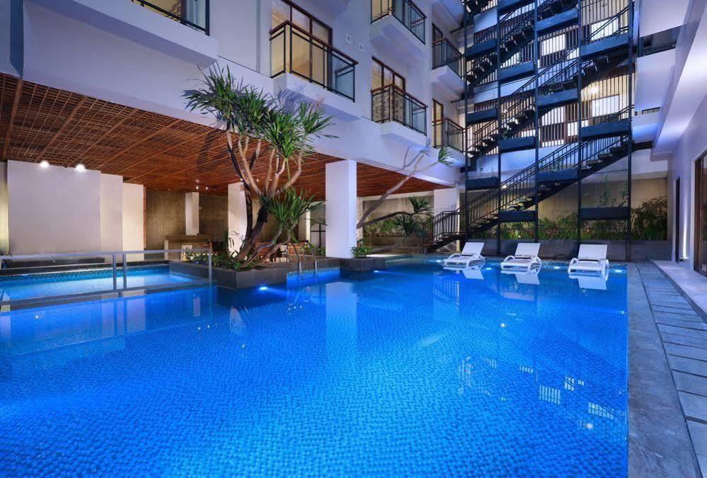 Liberta Seminyak Hotel Exteriör bild